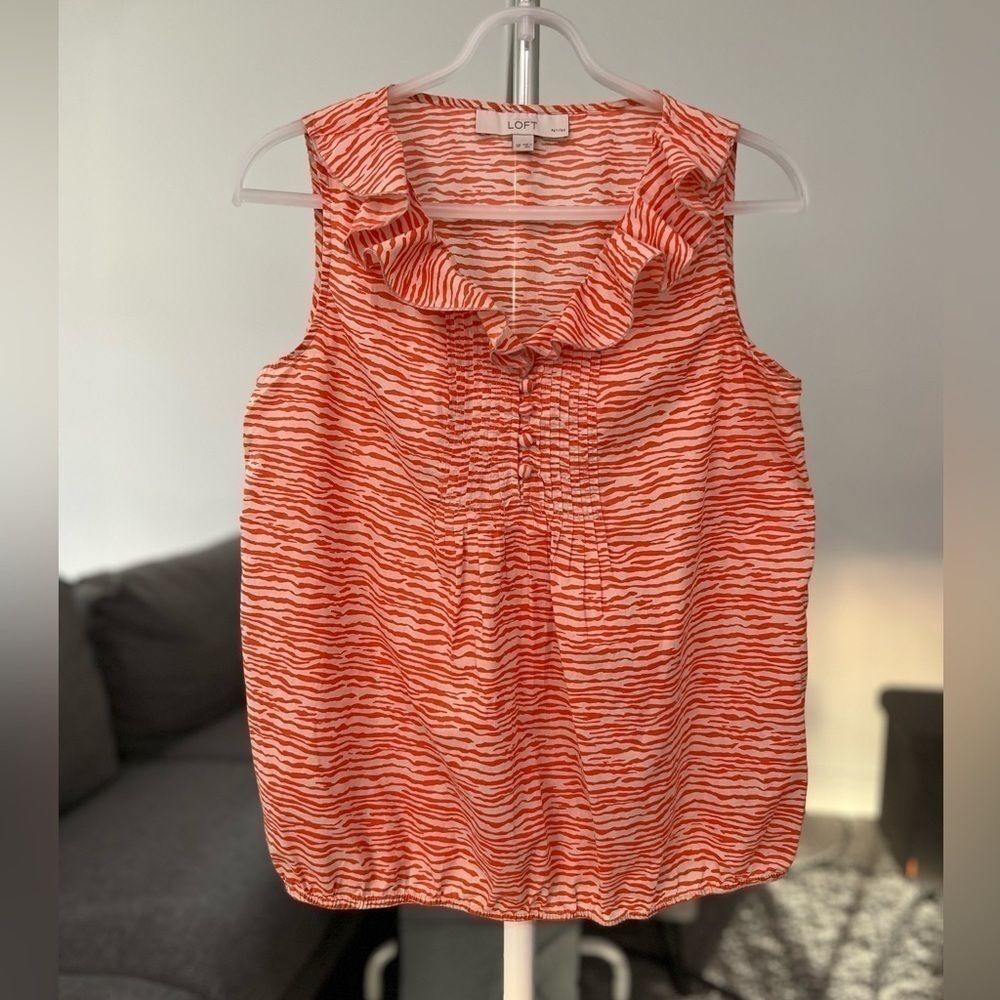 LOFT Ruffle Neck Sleeveless Top Size SP